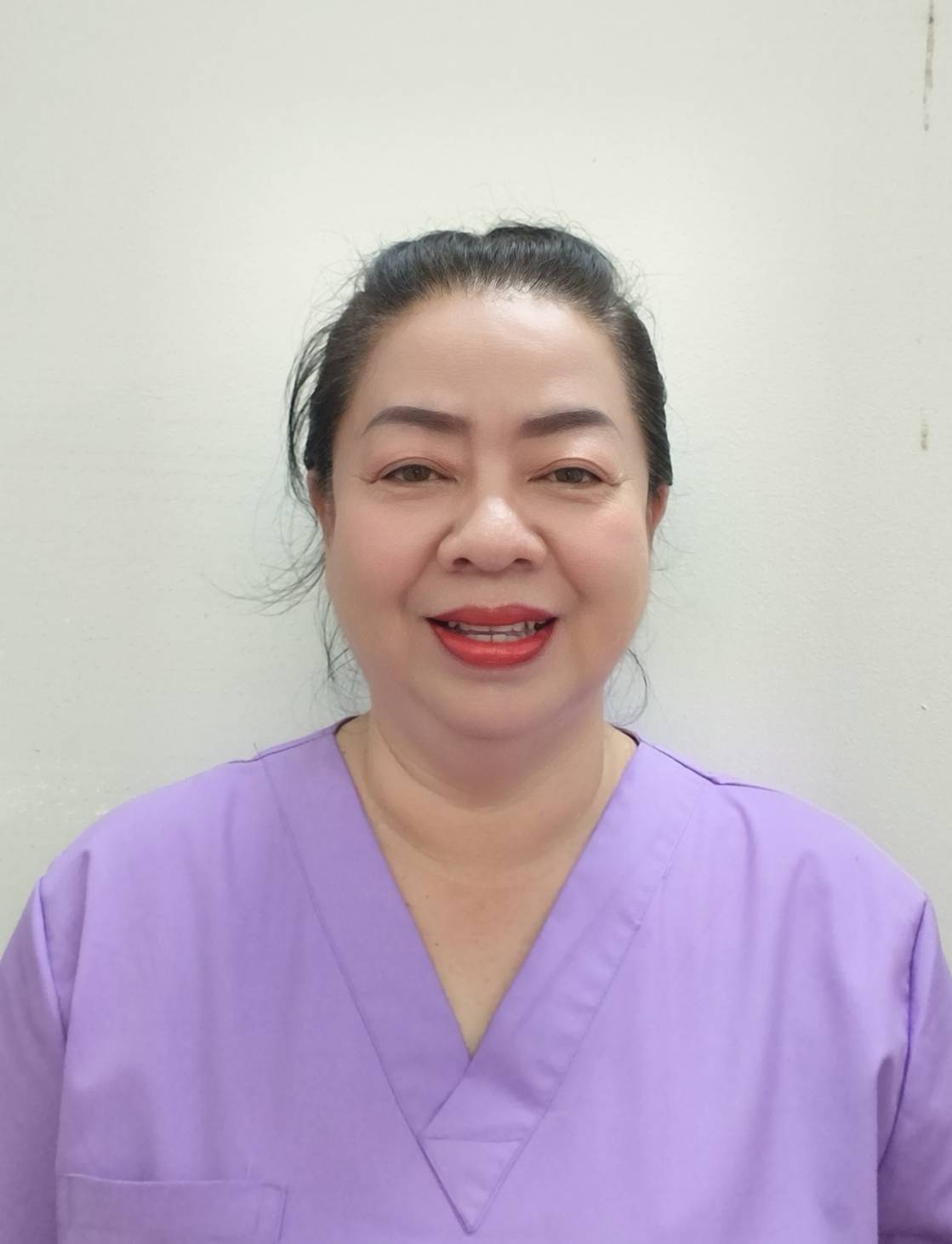 (นีน่า)วริศราวัลย์ สุธีร์วรรณโฉม